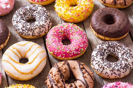 Boost sur falskhed Bestseller: 16 donuts FOODI TAKE AWAY i Charlottenlund og Valby tilbyder  for første gang deres himmelske donuts, som du kan nyde derhjemme med  venner eller familie. Du får 16 donuts med vaniljecreme,